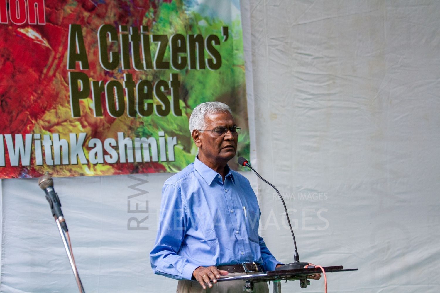 D Raja joins Citizens' protest at Jantar Mantar, New Delhi in October 2019 against the “75 days of lockdown in Kashmir” after the amendment to Article 370 and 35A.