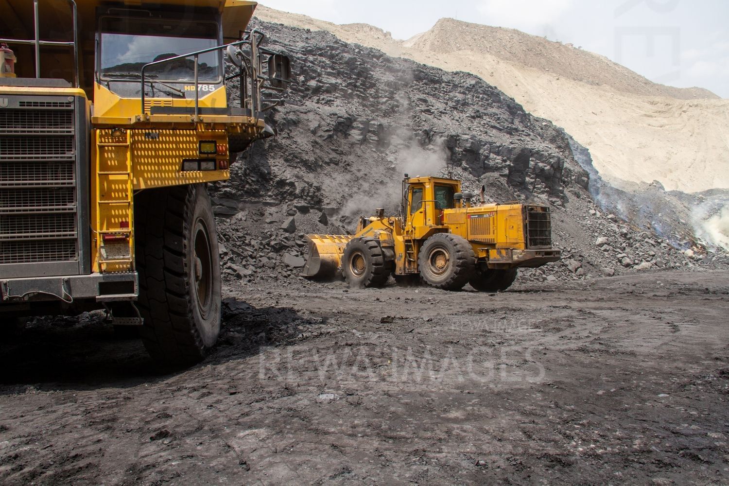 Coal miniing in Singrauli
