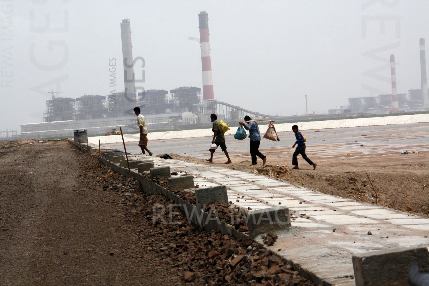 Fishermen and Tata Mundra