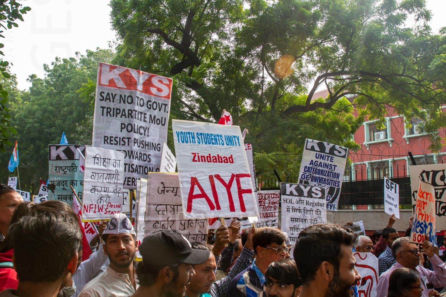 Students from Jawaharlal Nehru University & other Colleges protest in New Delhi, India, 23 November 2019 against fee hike and New Education Policy