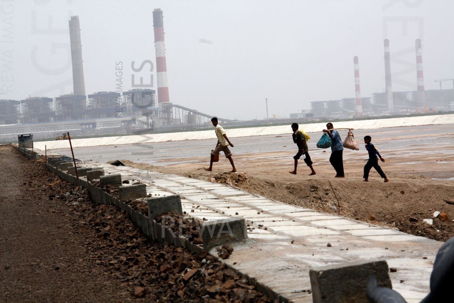 Fishermen and Tata Mundra