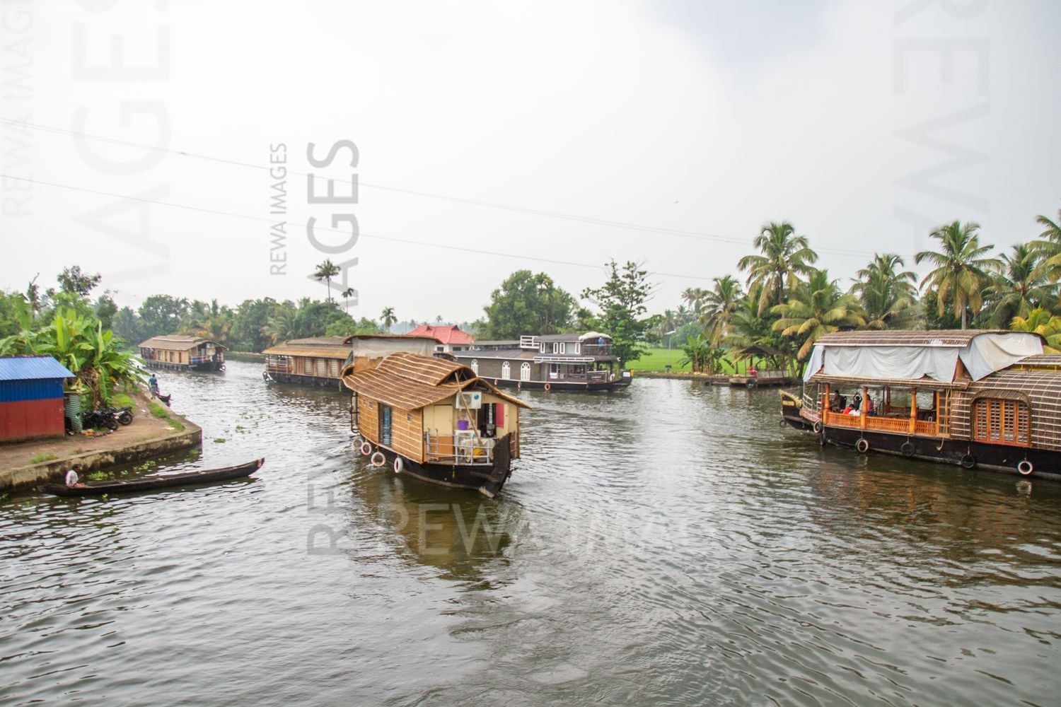 Kerala backwaters and house-boats