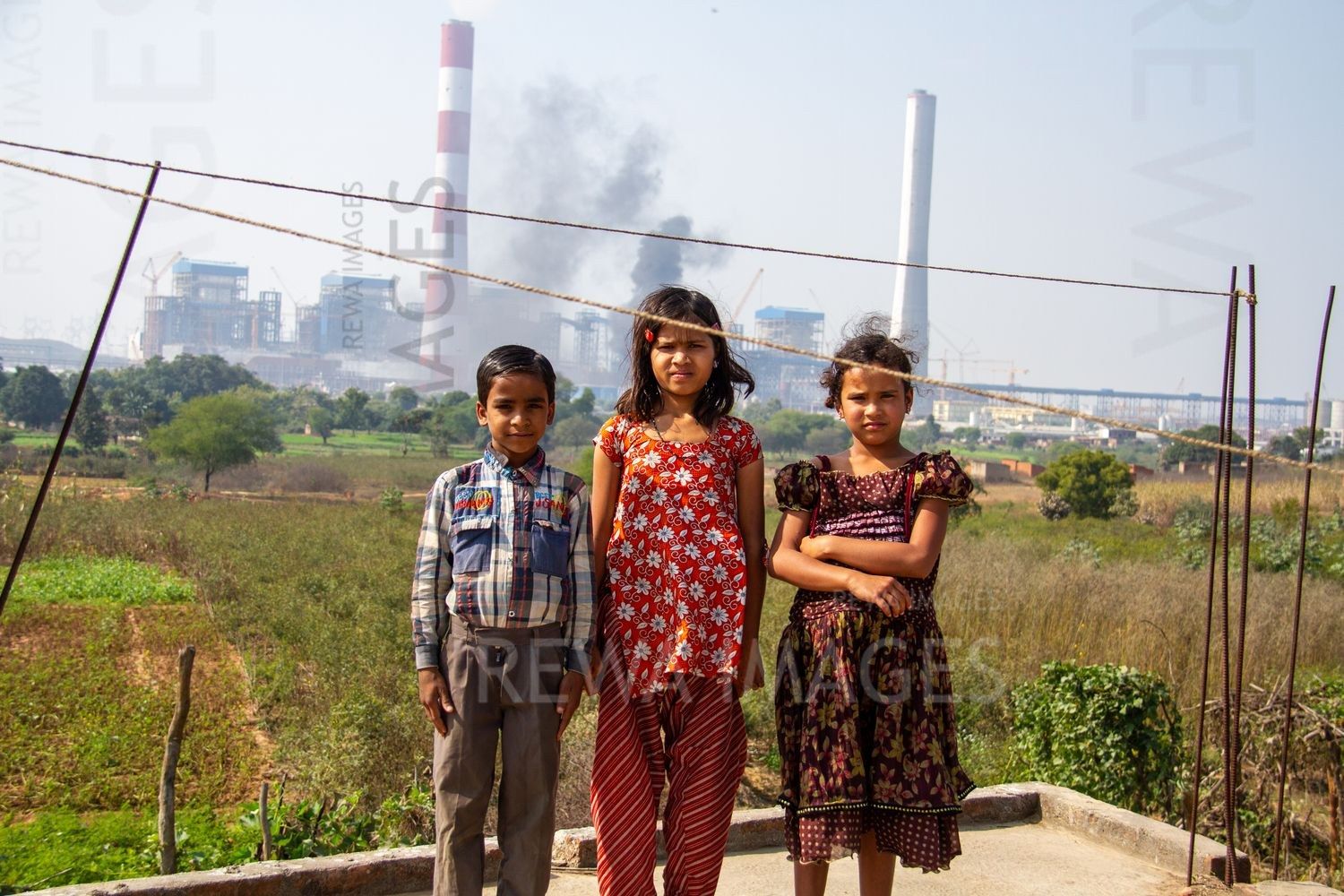 Children exposed to bad fumes from coal plant in Singrauli