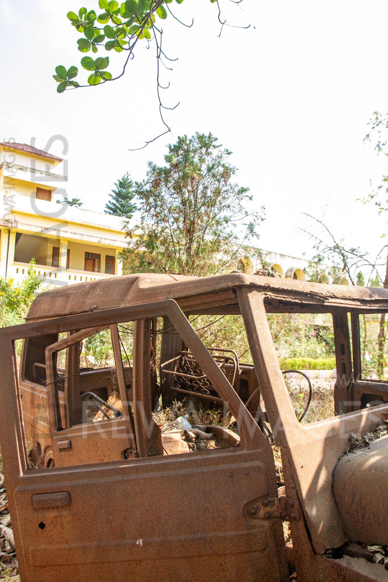 The burnt vehicle at the Pastoral House